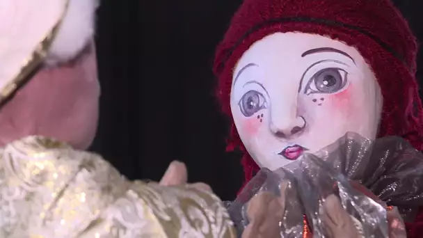 La compagnie "Petit Sou" fabrique ses marionnettes avec des objets de récup' à Parthenay