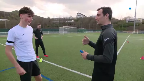 Football : "Ils rêvent de la Ligue 1", les arbitres de demain en formation au lycée Pasteur