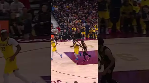 Hali & Siakam Go BACK-TO-BACK From 3 To Take The Lead!