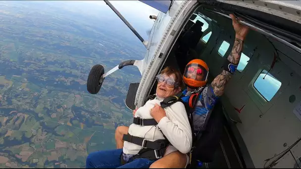 Une Paloise saute en parachute pour ses 85 ans !