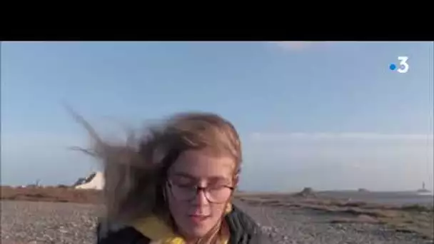 extrait  Littoral Notre caillou est un royaume