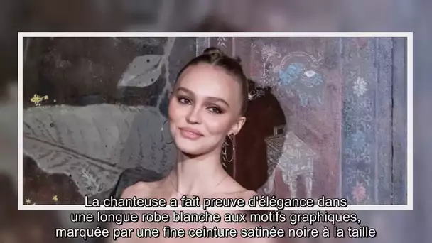 ✅  PHOTOS – Lily-Rose Depp et Vanessa Paradis font sensation chez Chanel