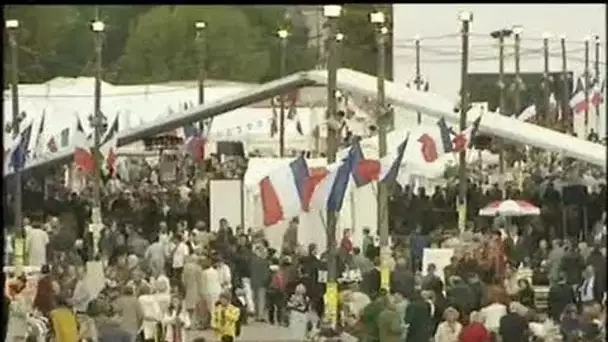 FN/fête Bleu Blanc Rouge