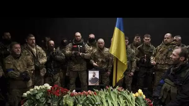 [No Comment] Funérailles d'un soldat ukrainien, mort au combat