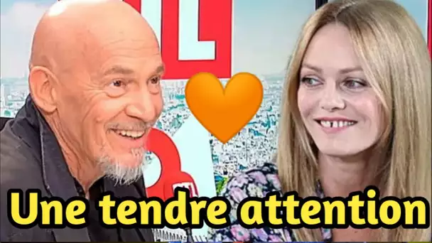 Florent Pagny : La Touchante Marque d'Affection de son Ex, Vanessa Paradis, Suite à l'Annonce ......