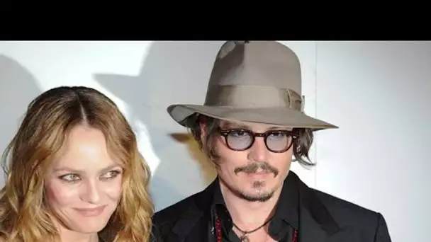 Johnny Depp, retrouvailles avec Vanessa Paradis, une entrevue à Versailles