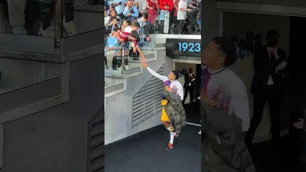 That HAPPINESS 🤗 #fans #CeltaBarça #FCBarcelona