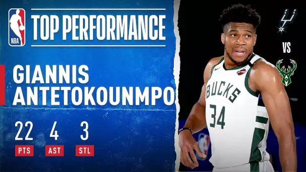 Giannis Goes For 22 PTS In Opening Scrimmage!