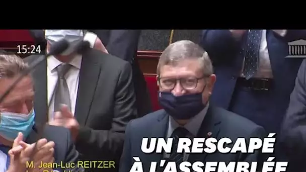 Covid-19: Le retour émouvant à l'Assemblée de Jean-Luc Reitzer