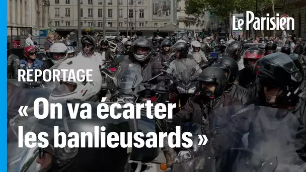 Les motards manifestent à Paris contre le stationnement payant
