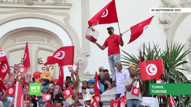 Tunisie : des centaines de personnes manifestent contre le président Saïed
