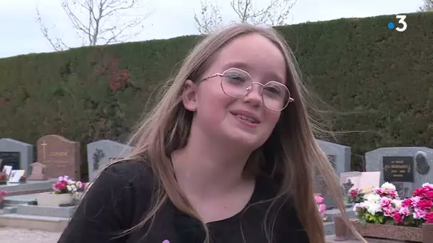 Pyrénées-Orientales : Victoire, une adolescente fleurit un cimetière avec des fleurs invendues