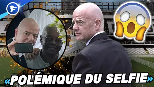 Le SELFIE de Gianni Infantino devant la DÉPOUILLE de Pelé fait SCANDALE | Revue de presse