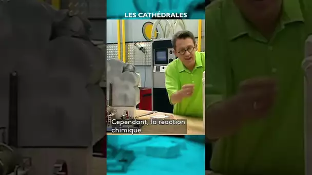 ⛪ L'effet du temps sur les cathédrales #CPS #shorts