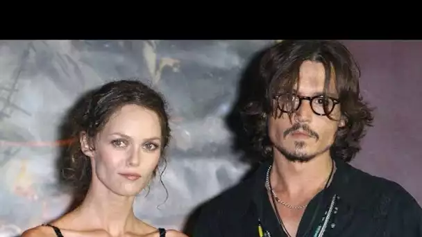 Johnny Depp coupable à Paris, discussion avec Vanessa Paradis, une blessure refait surface