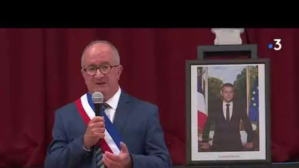 Gard : Jean Denat officiellement investi à la mairie de Vauvert sur fond de tensions