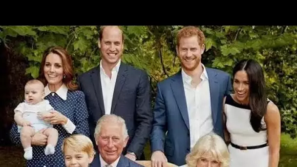 Meghan et Harry ont remis une branche d'olivier comme ils figurent dans le programme officiel de cou