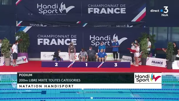David Smetatine champion de France "200m nage libre mixte toutes catégories" à Limoges