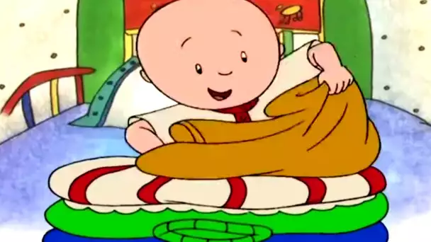 Caillou et les Vêtements Propres | Caillou en Français