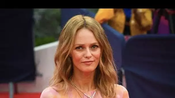 Vanessa Paradis : ses confidences sur son confinement "étrange" avec ses enfants