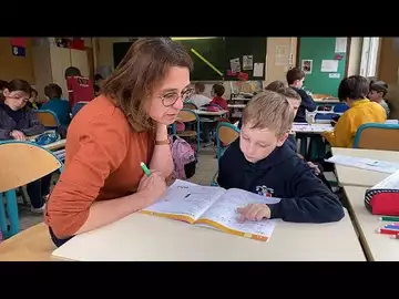 L'école en France, un cadre sûr et inconnu pour les enfants réfugiés ukrainiens