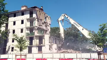 Nîmes : démolition de barre HLM au chemin bas d'Avignon