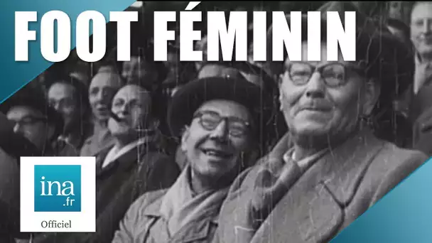 1955 : Le commentateur de football féminin | Archive INA