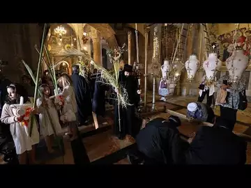 NoComment : célébrations de Pâques en l'église du Saint-Sépulcre à Jérusalem