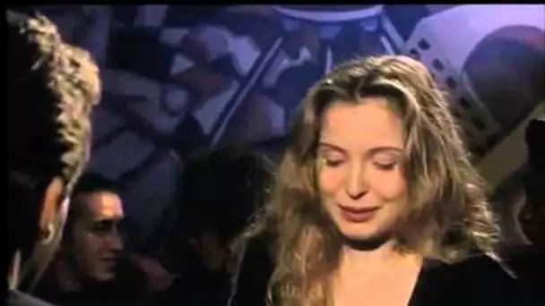 Cinéma.  Interview oui /non : Julie Delpy (Deuxième partie) - Archive INA