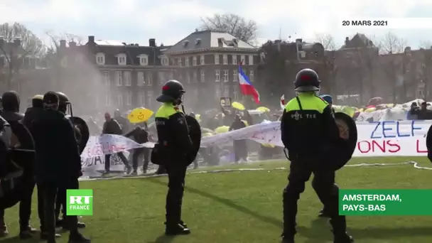 A Amsterdam, des canons à eau pour disperser une manifestation anti-confinement