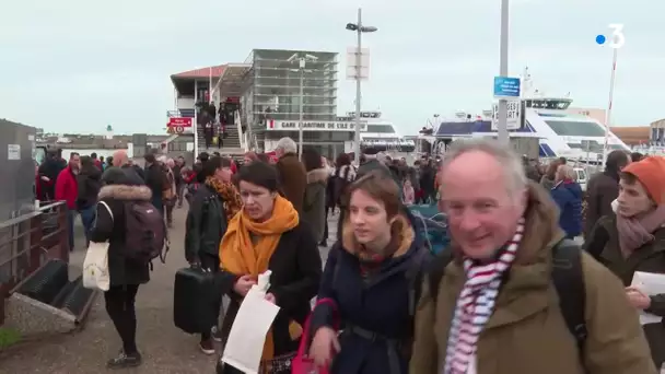la reprise des traversées entre le continent et l'Ile-d'Yeu