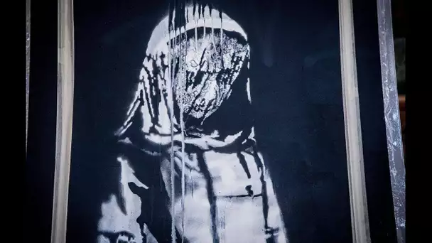 « The sad young girl » : Huit personnes en procès pour le Banksy volé au Bataclan