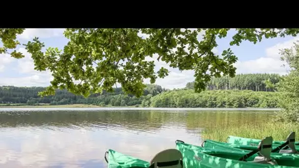 Au lac de Saint-Agnan dans le Morvan : "Des gens annulent à cause des cyanobactéries"