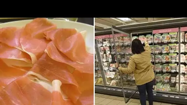 Ayant trébuché sur du jambon, cette femme demande des dommages et intérêts à une épicerie
