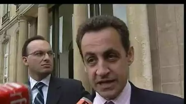 [Réaction de Nicolas Sarkozy suite au rappel à l'ordre de Jacques Chirac]