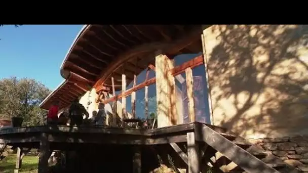 Un mode de vie plus proche de la nature: un hameau écologique dans les Cévennes