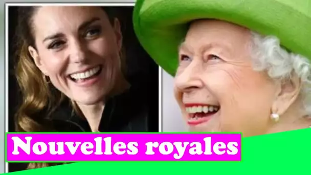La reine est invitée à « remettre » le rôle royal à Kate alors que la duchesse éblouit : « Notre fil