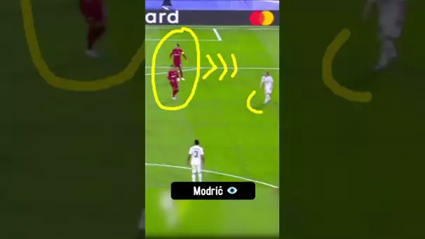 Le jeu invisible de Modrić… 👁️