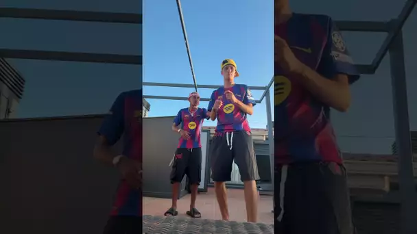 🕺🔟 Lamine Yamal fête son N°10 avec une petite danse ! 💙❤️ #shorts