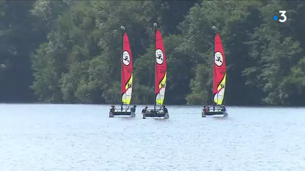 Puy-de-Dôme : activités nautiques au lac d&#039;Aydat