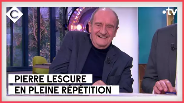 Instant “Beau geste” avec Pierre Lescure - L’ABC - C à Vous - 31/03/2023