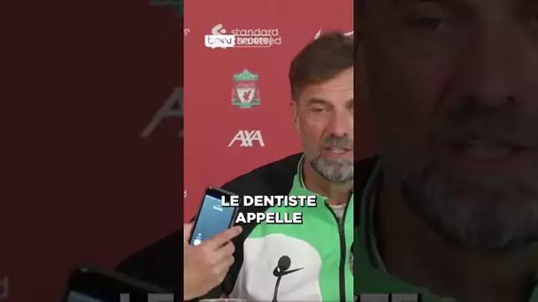 😅🤳 Klopp interrompu en conférence de presse par... l'appel du dentiste d'un journaliste ! #Shorts