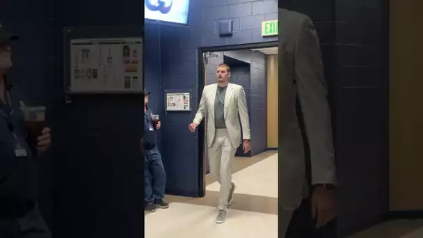 Jokić is in the house 🙌