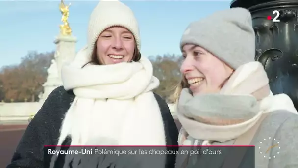 Royaume Uni : polémique sur les chapeaux en poil d’ours