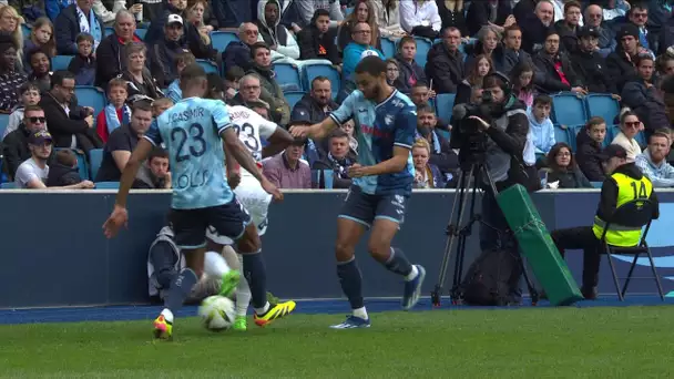 Le super geste technique de Tanguy Coulibaly !