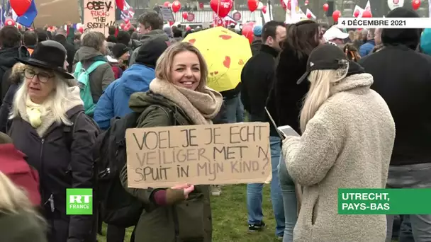 Pays-Bas : manifestation contre les restrictions sanitaires à Utrecht