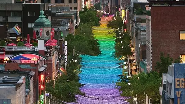 18 nuances de gay, l’arc-en-ciel d’un kilomètre de long visible à Montréal
