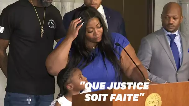 La maman de la fille de George Floyd en larmes en plein discours