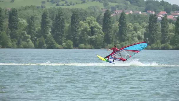 Une compétition européenne de voile freeride fait étape à Vesoul