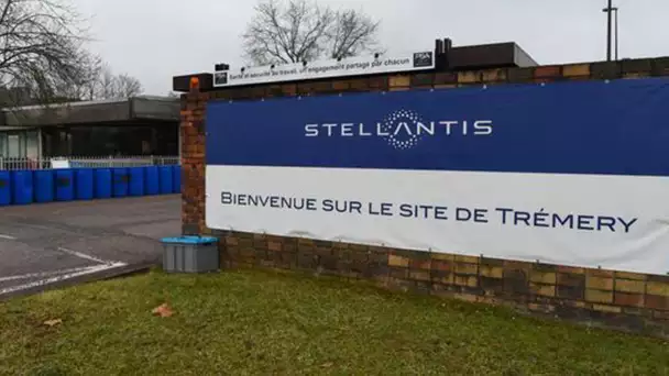 Automobile : comment Stellantis veut accélérer sa production pour les voitures électriques en France